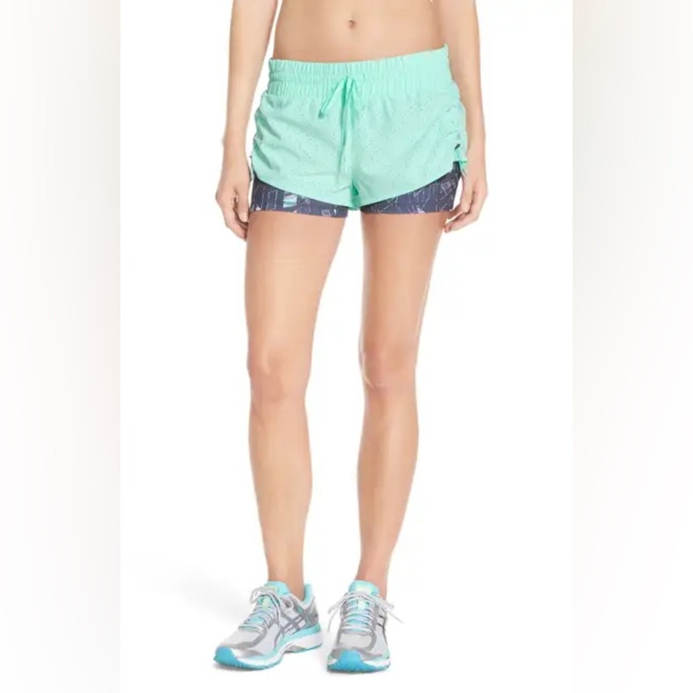 Zella Sz M Mint Lined Shorts